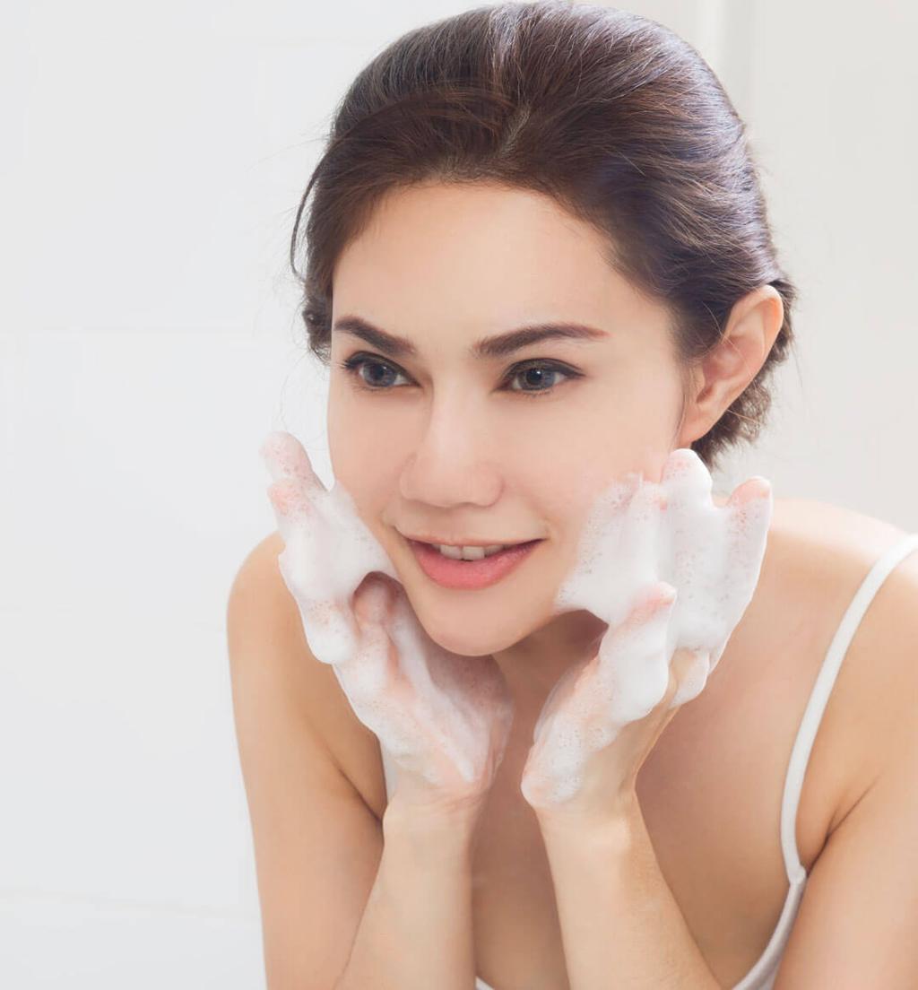 Teashell Niacinamide Skin Brightening Soap 100g | Daily Face & Body Cleansing Bar